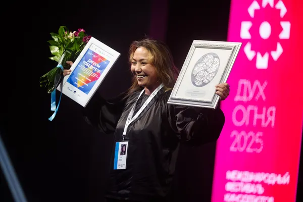 327 DUX 8762 Molchanovsky Alexei scaled