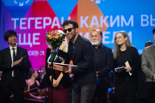 355 DUX 8913 Molchanovsky Alexei scaled