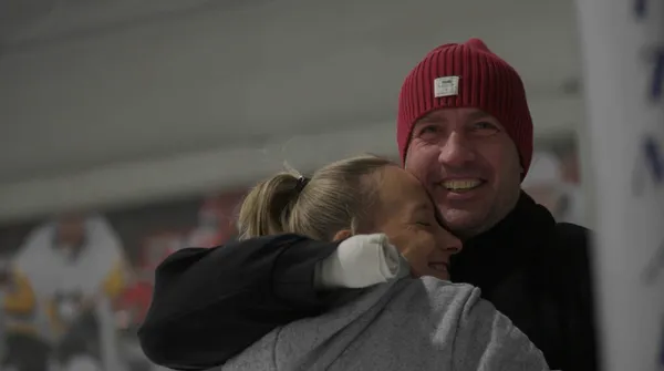 РОМАН КОСТОМАРОВ: РОЖДЕННЫЙ ДВАЖДЫ