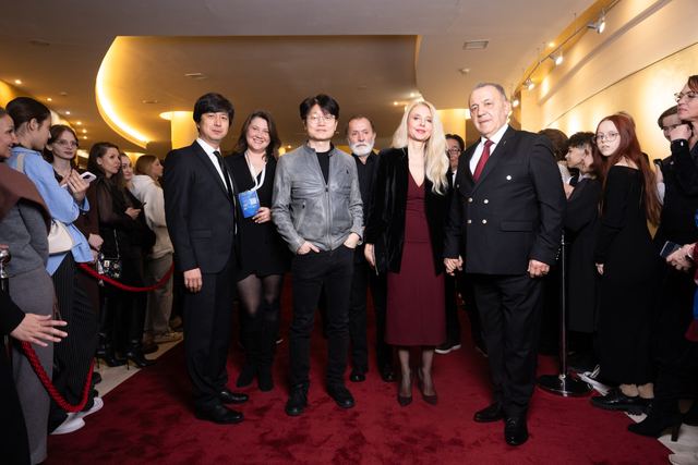 072 DUX 0153 Molchanovsky Alexei scaled