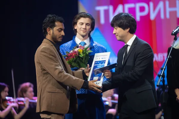 339 DUX 8817 Molchanovsky Alexei scaled