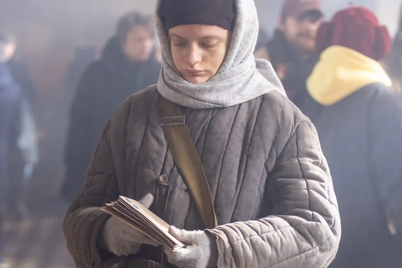 НА КРАЮ ДЕТСТВА